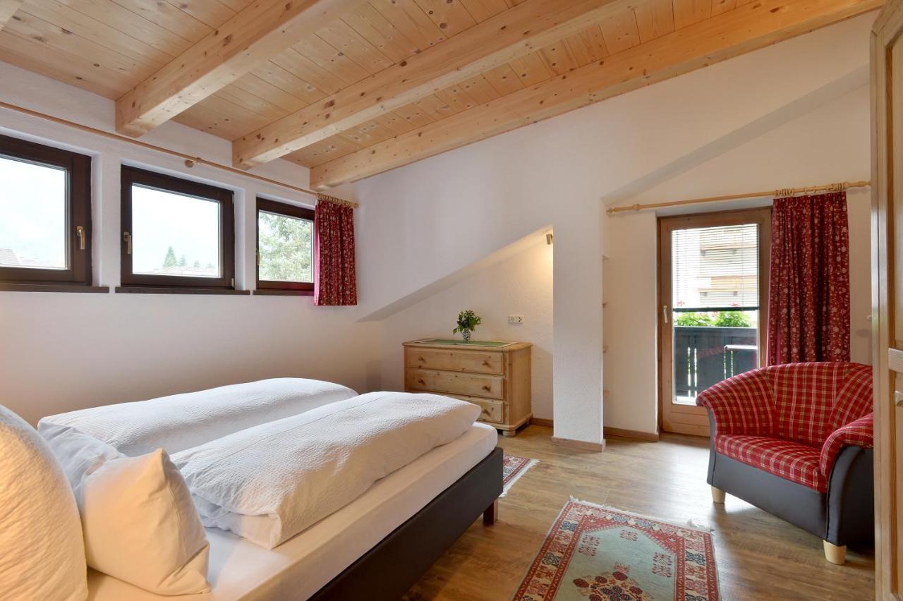 Ferienwohnungen Kircher Mayrhofen Room photo